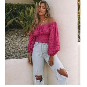 Vici Dolls off shoulder top